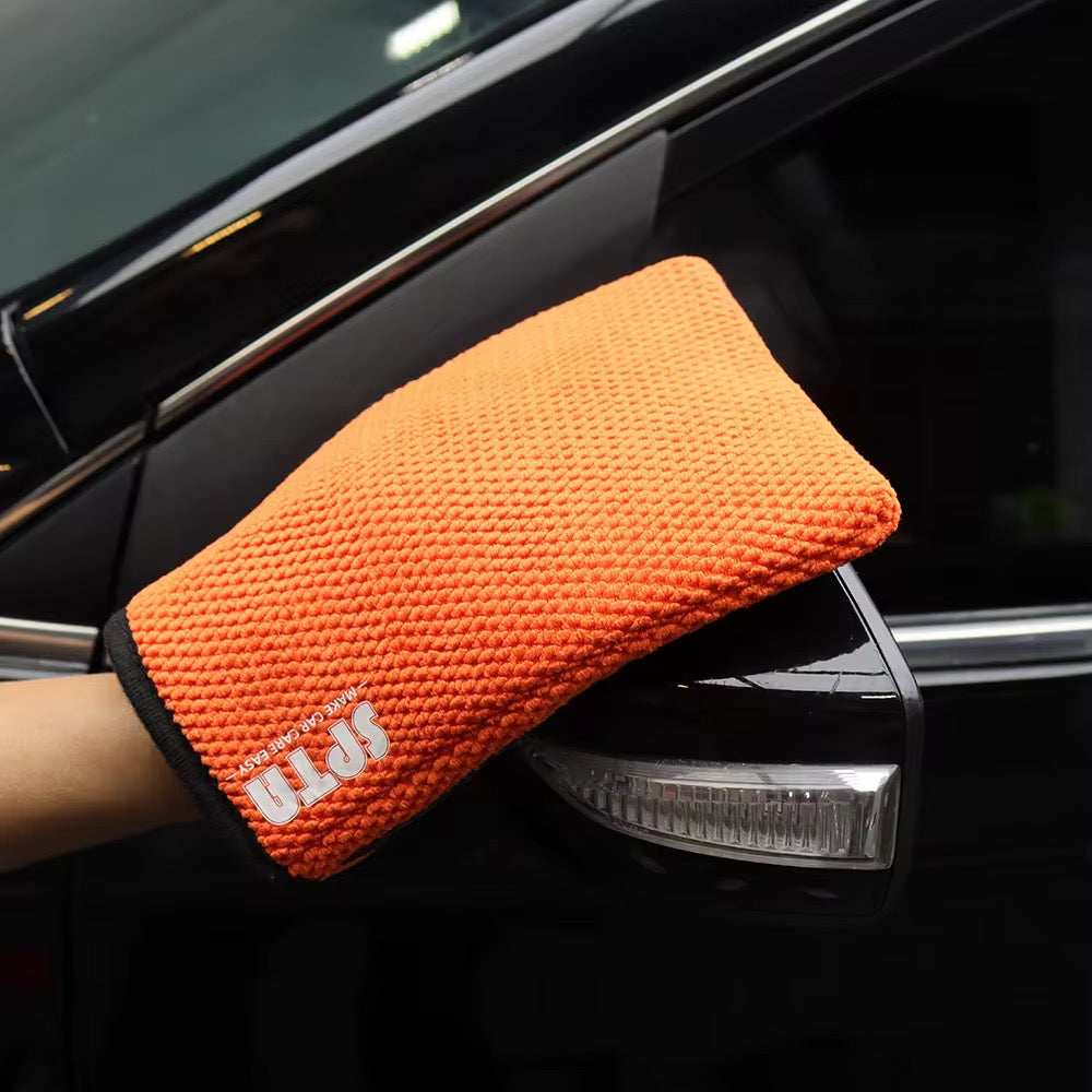 Auto scrub Clay Mitt