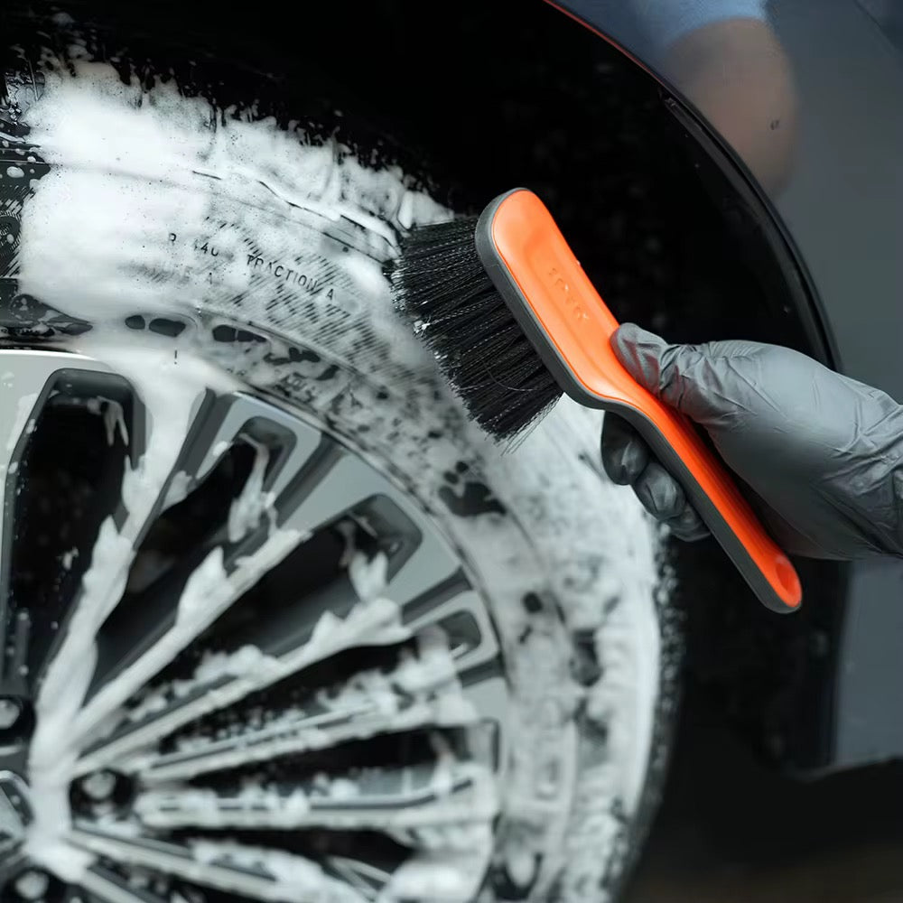 Cepillo para Neumáticos de Coche SPTA DF033 Negro y Naranja. Hecho con cerdas de PBT para alfombrillas de coche, Juego de cepillos para limpiar neumáticos